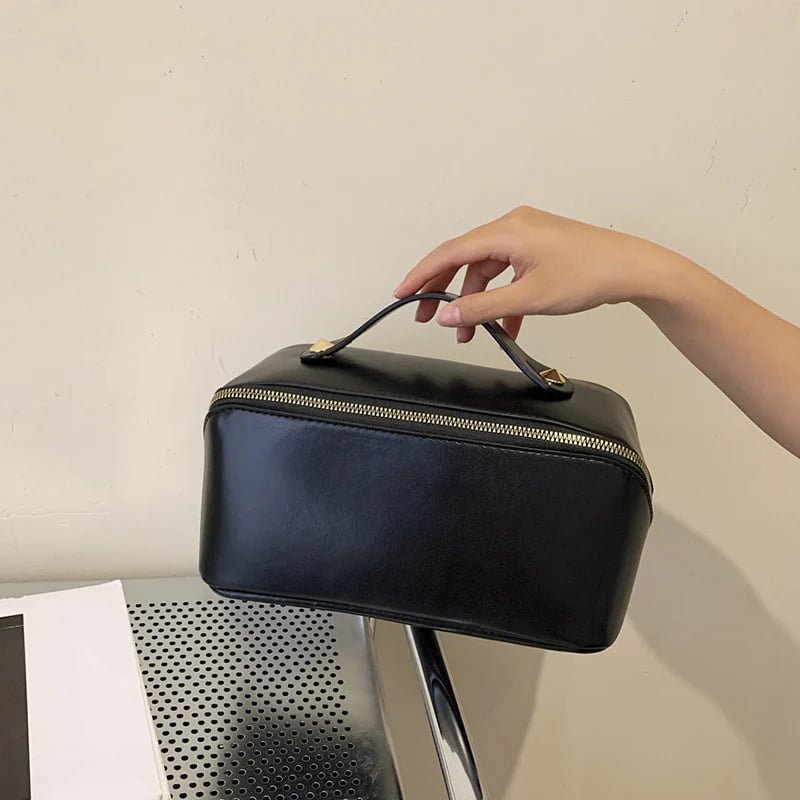 [45% OFF]Premium Leather Makeup Organizer Bag